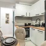 Apartly - &a Апартаменты Щецин