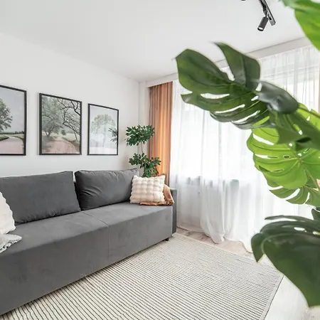 Apartly - &a Апартаменты *